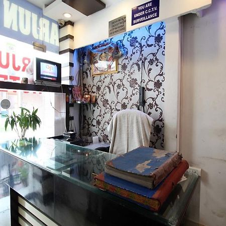 Hotel Arjun New Delhi Eksteriør billede
