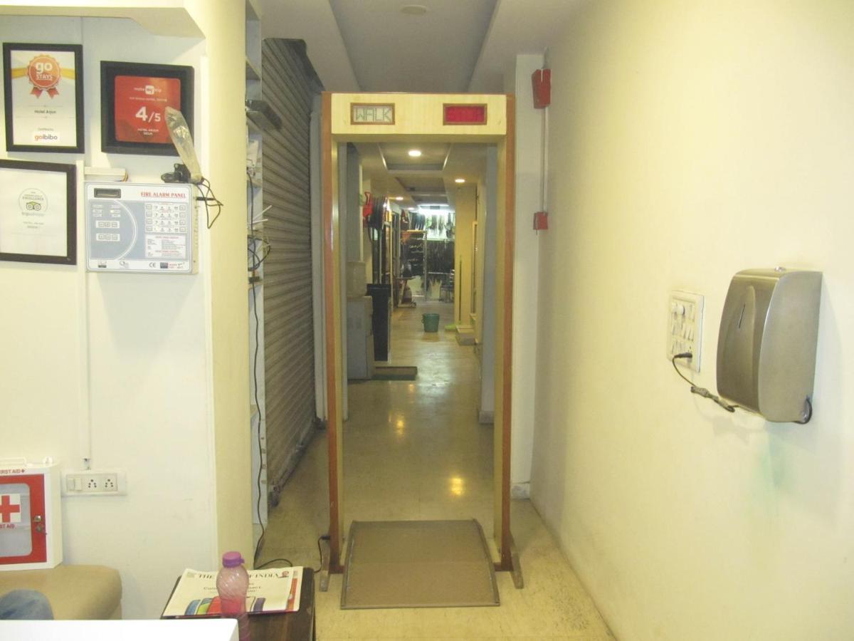 Hotel Arjun New Delhi Eksteriør billede