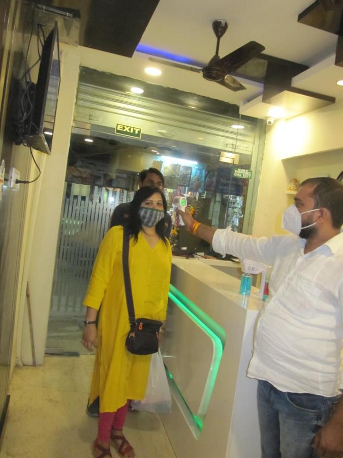 Hotel Arjun New Delhi Eksteriør billede