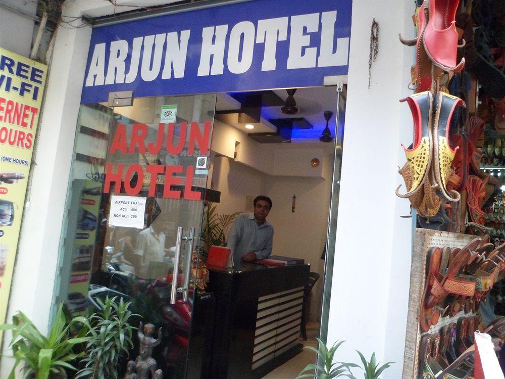 Hotel Arjun New Delhi Eksteriør billede