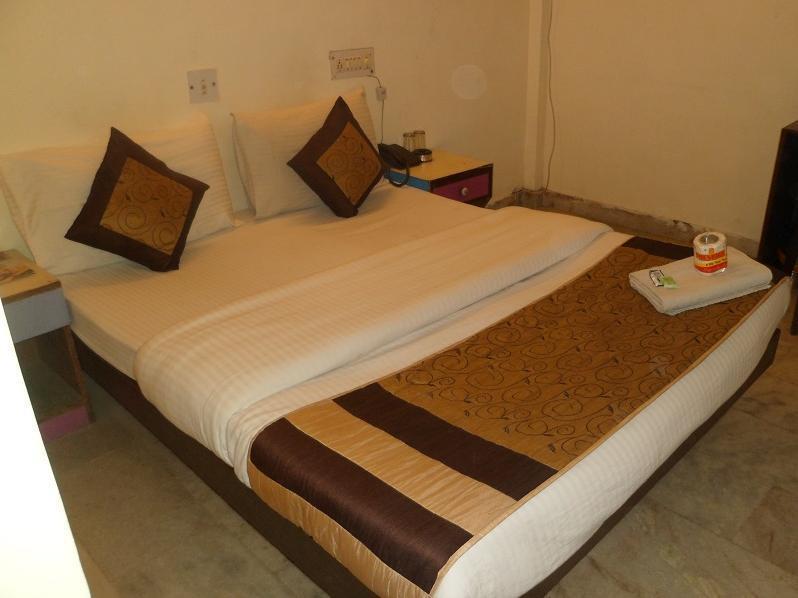 Hotel Arjun New Delhi Eksteriør billede