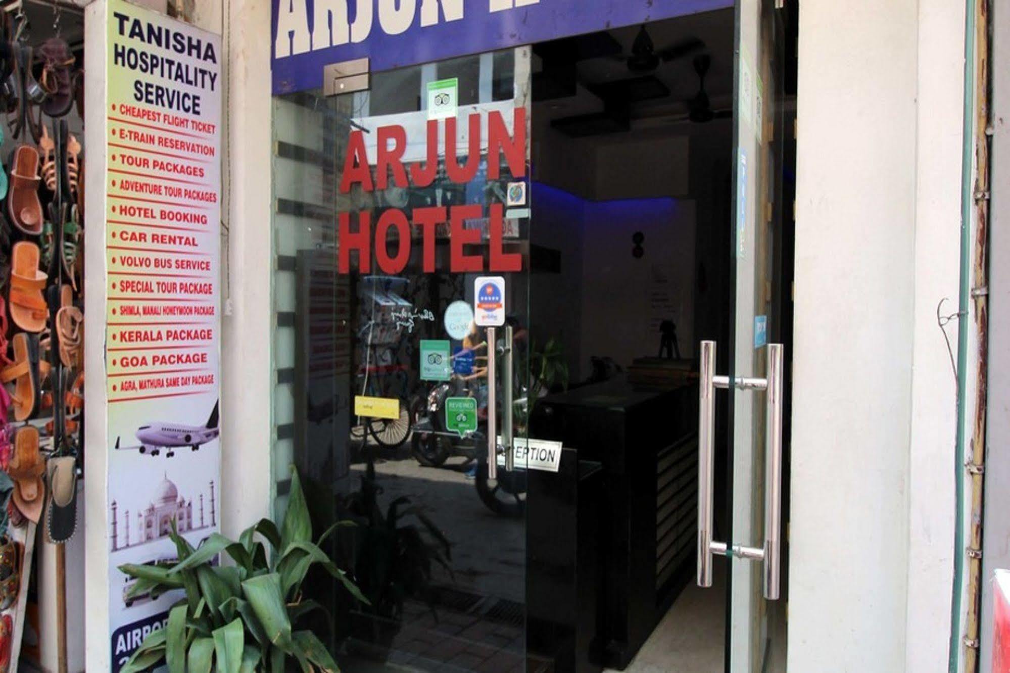 Hotel Arjun New Delhi Eksteriør billede