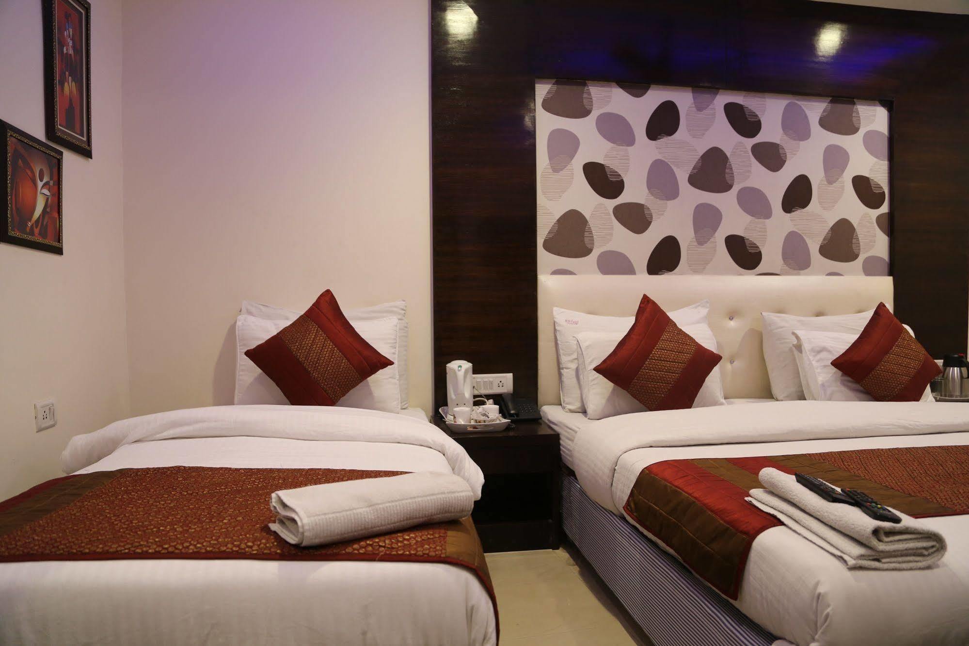 Hotel Arjun New Delhi Eksteriør billede
